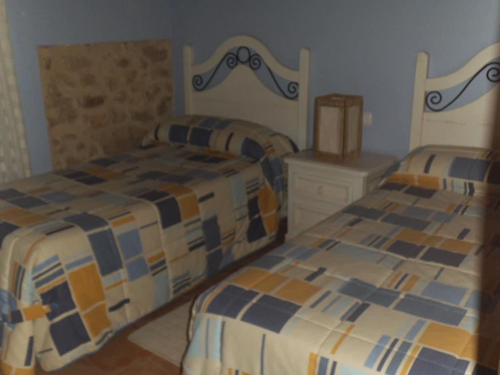 Apartamentos Casa La Cuca Alfambra Room photo